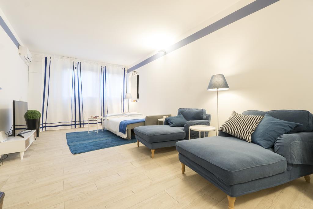Dante Suite Private Parking Bologna Exterior photo